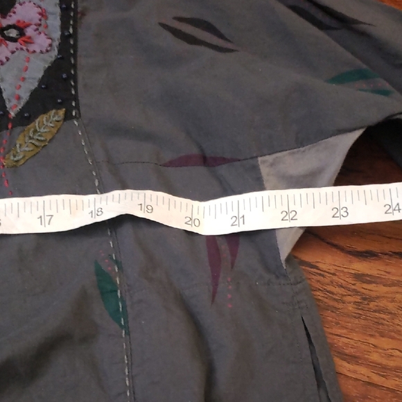 Gudrun Sjoden Floral Beaded Gray Cotton Tunic Size Medium Boho Chic Feminine - Picture 5 of 9